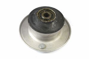 Górne mocowanie amortyzatora A7B011MT