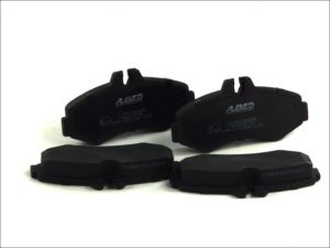 Klocek hamulcowy kpl. C1M018ABE