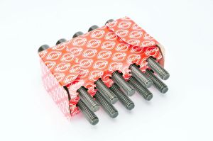 Zestaw śrub głowicy cylindrów EL819824