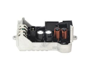 Regulator wentylatora nawiewu do wnętrza pojazdu DEM004TT