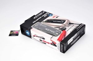 Prostownik do akumulatorów 56-843