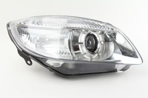 Reflektor świateł przednich 665-1115R-LD-EM