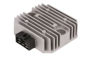 Regulator napięcia alternatora AYA6026