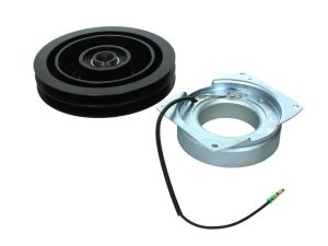 Sprzęgło elektromagnetyczne kompresora klimatyzacji KTT040155