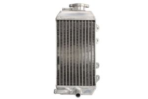 Chłodnica silnika RAD-009R