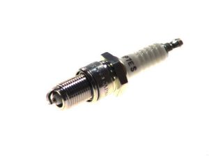 Świeca zapłonowa BP7ES                2412