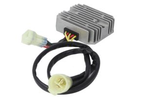 Regulator napięcia alternatora DZE02542
