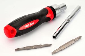 Wkrętaki, bity GAAR0402