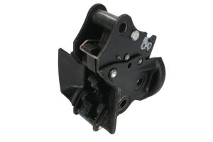 Zamykanie drzwi kabiny kierowcy FE105802