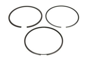 Zestaw pierścieni tłoka 800007811100