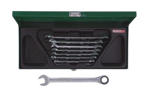 Zestaw narzędzi GAAD0810