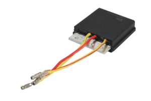 Regulator napięcia alternatora DZE02471