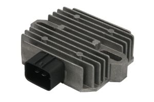 Regulator napięcia alternatora DZE02465