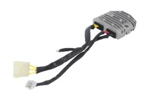 Regulator napięcia alternatora DZE02577