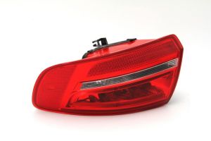 Lampa zespolonych świateł tylnych 714021930802