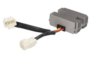 Regulator napięcia alternatora DZE02632