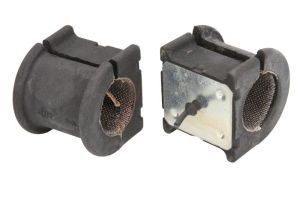 Guma drążka stabilizatora AMGK200616