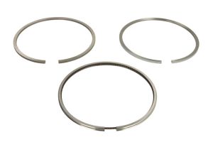 Zestaw pierścieni tłoka 800015510000