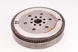 Koło zamachowe 415 0237 10