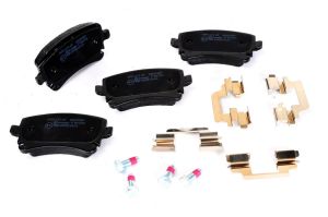 Klocek hamulcowy kpl. P 85 076