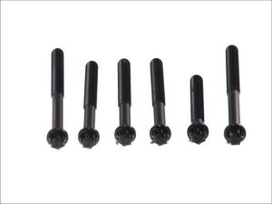 Zestaw śrub głowicy cylindrów EL820548