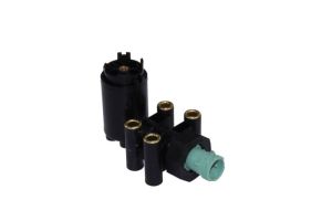 Czujnik poziomu zawieszenia pneumatycznego 441 050 013 0