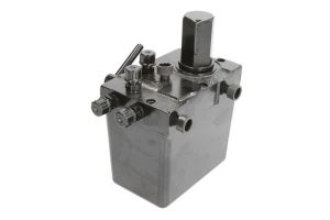 Pompa przechyłu kabiny kierowcy FE102514