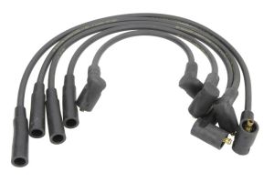 Zestaw przewodów zapłonowych 941318111198