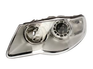 Reflektor świateł przednich 441-11C2LMLD-EM