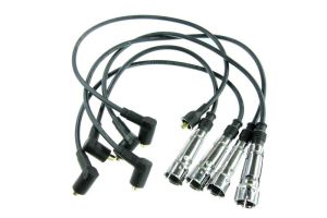 Zestaw przewodów zapłonowych 941318111155