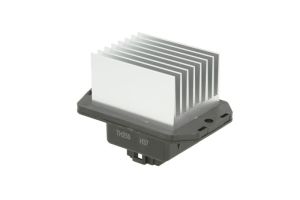 Regulator wentylatora nawiewu do wnętrza pojazdu DE4003TT