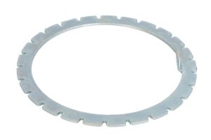 Blaszka zabezpieczająca nakrętki półosi AUG74224