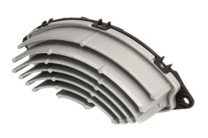 Regulator wentylatora nawiewu do wnętrza pojazdu MDK106040