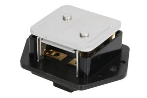 Regulator wentylatora nawiewu do wnętrza pojazdu DE7001TT