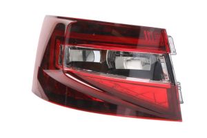 Lampa zespolonych świateł tylnych 2SK354 832-031