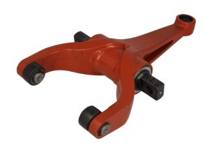 Dźwignia sprzęgła (łapa) AUG55530