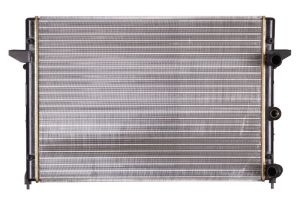 Chłodnica silnika NIS 67303