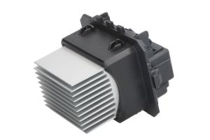 Regulator wentylatora nawiewu do wnętrza pojazdu MDK106044