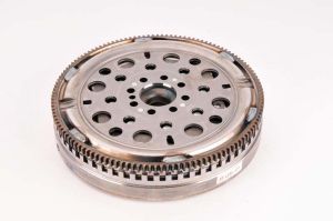 Koło zamachowe 415 0107 10