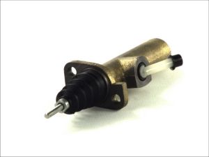 Pompa sprzęgła F9A001ABE