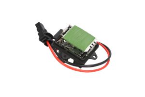 Regulator wentylatora nawiewu do wnętrza pojazdu DER014TT