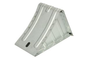 Klin pod koło CARGO-E152