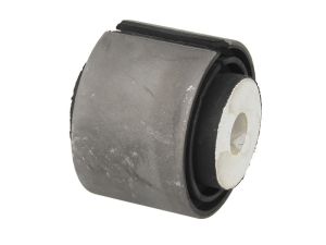 Tuleja stabilizatora AUG51111