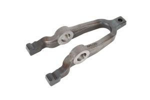 Dźwignia sprzęgła (łapa) AUG55517