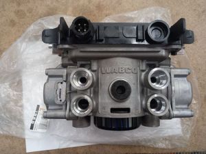 Modulator hamulców osi 480 104 003 0 WYP