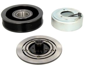 Sprzęgło elektromagnetyczne kompresora klimatyzacji KTT040131