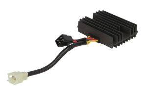 Regulator napięcia alternatora RGU-504