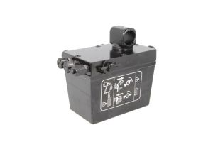 Pompa przechyłu kabiny kierowcy FE47533