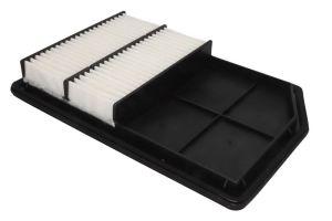 Filtr powietrza C 31 038