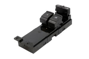 Przełącznik systemu zamykania drzwi K01W107AKN